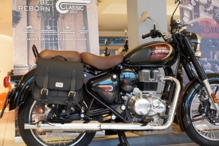 Roy Rebel Peacock-C bag for Triumph and Royal Enfield - 5