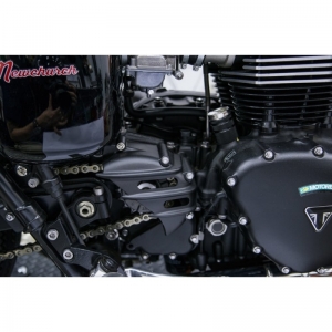 Triumph Bonneville/Scrambler/Thruxton Speedster sprocket cover - 18