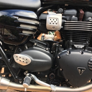 Street Twin/Street Cup Airscope side covers - 4