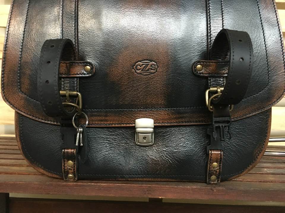 vintage leather Ulysses pannier for Triumph